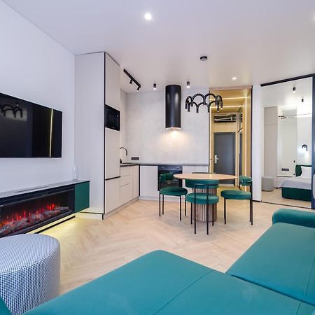Petrovdom 2-76 Luxury Living In Rc Pechersk Plaza كييف المظهر الخارجي الصورة