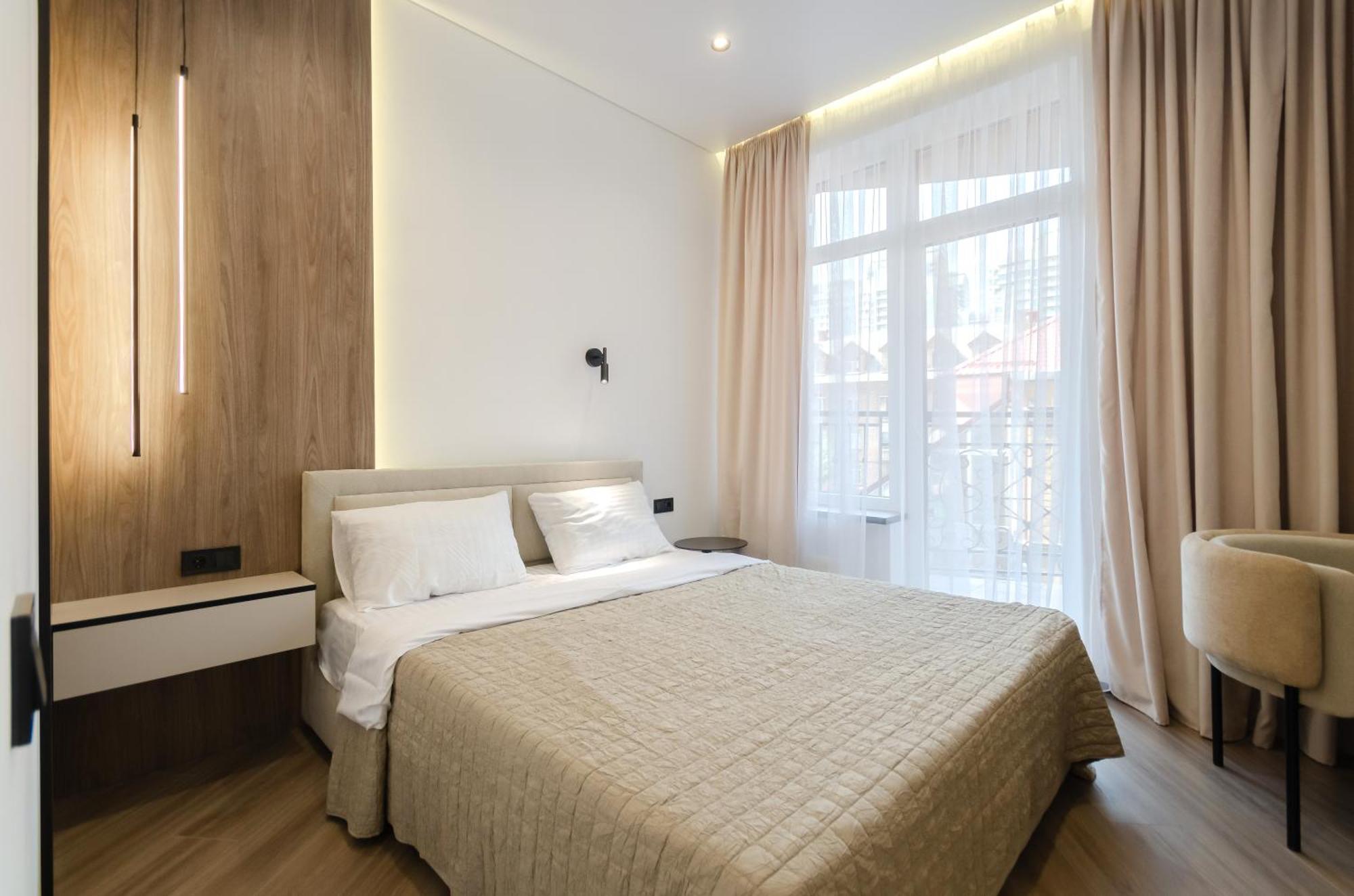 Petrovdom 2-76 Luxury Living In Rc Pechersk Plaza كييف المظهر الخارجي الصورة